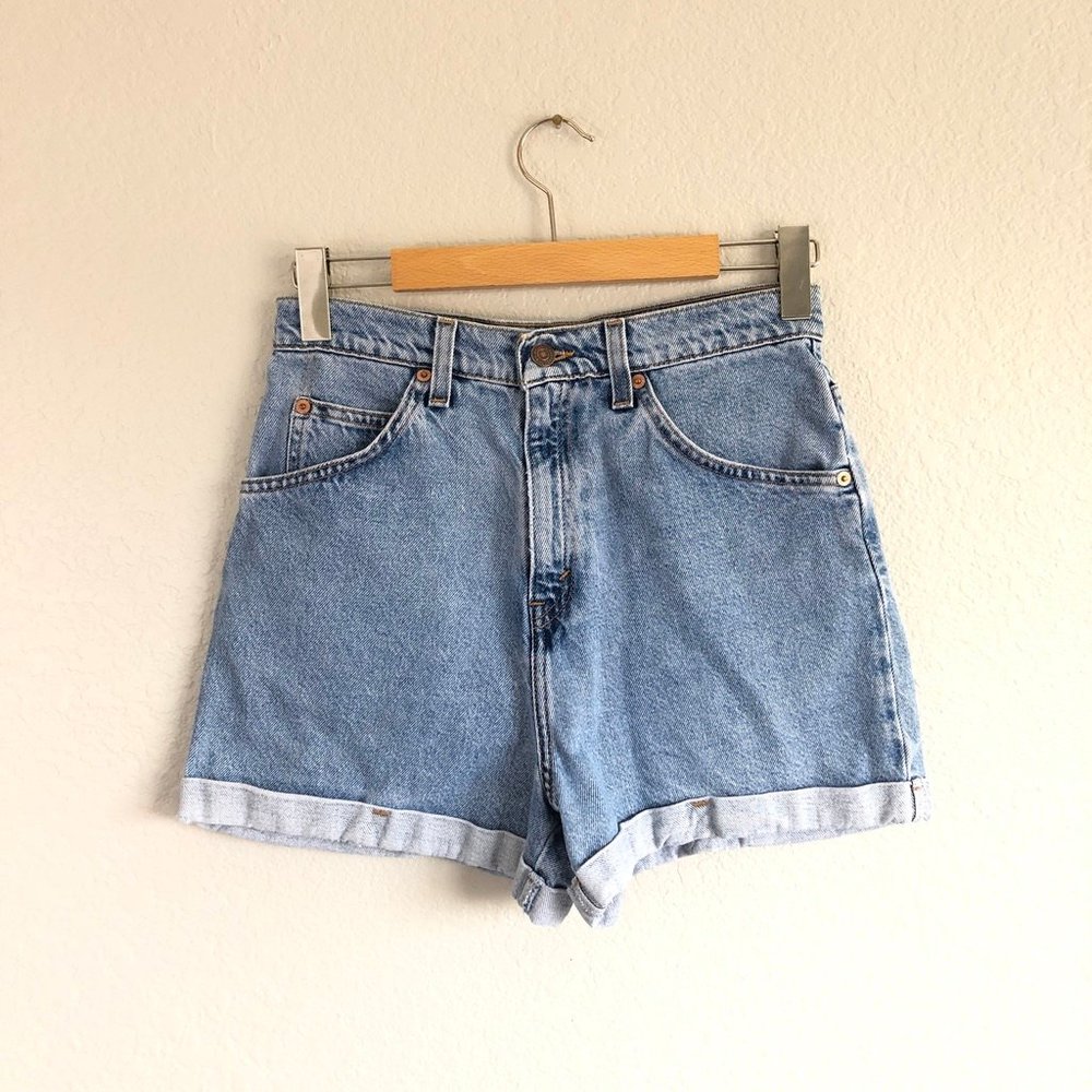 Levi’s Orange Tab High Waisted Shorts - Ripped